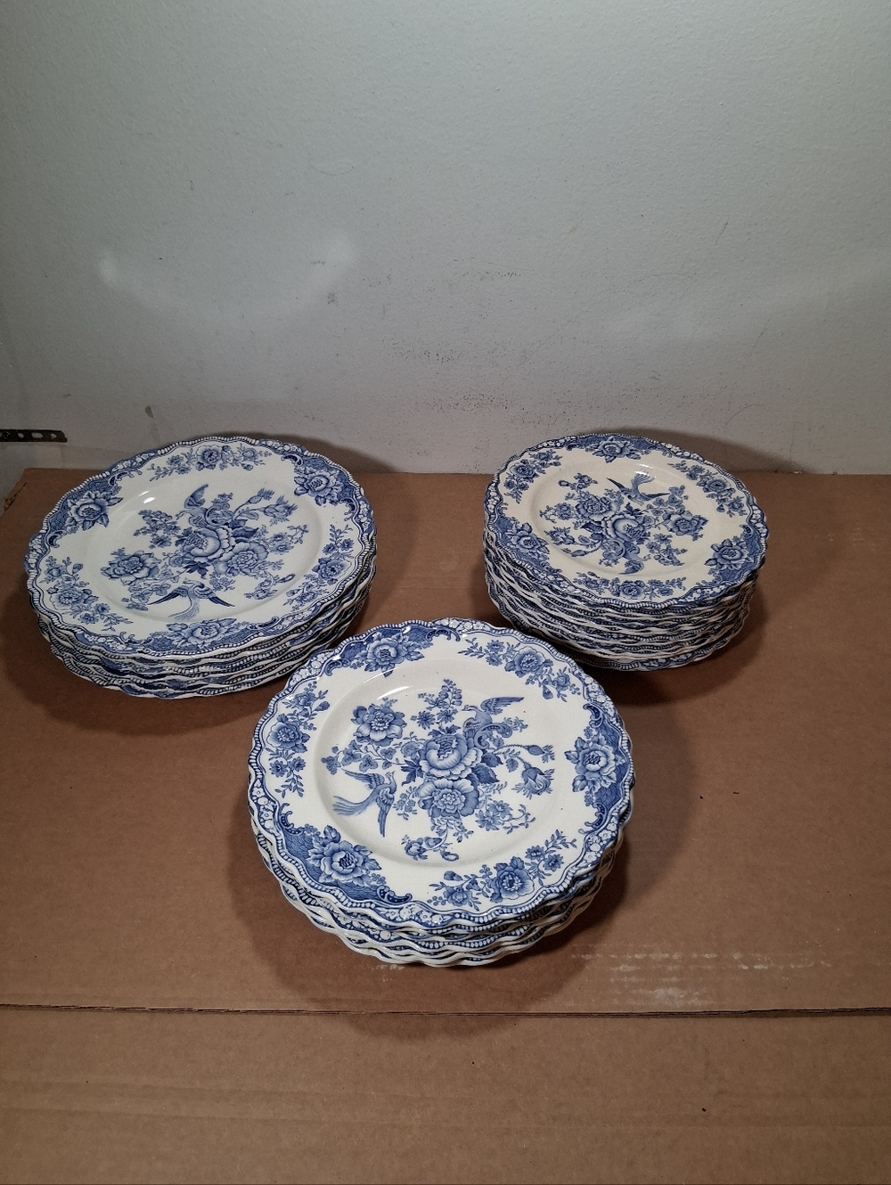 24 Crown Ducal Bristol Blue & White Plates Vintage England